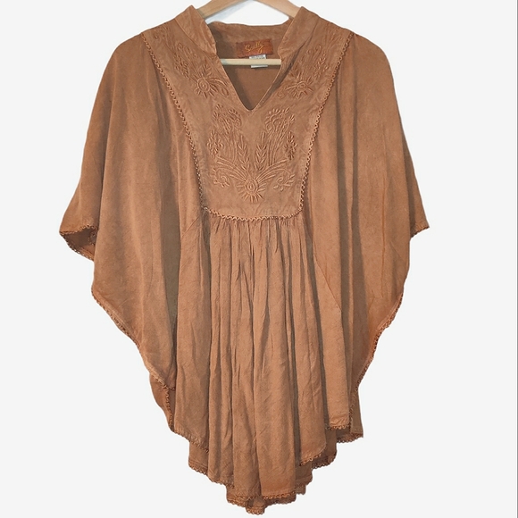 Scully Tops - Scully Western Embroidered Flowy Poncho Boho Top